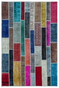 Colorful Patchwork Turkish Rug in Red & Blue 157x233 cm (5'2" x 7'8")