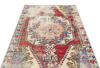 Red and Cream Medallion Vintage Turkish Rug 134x170 cm (4'5" x 5'7")