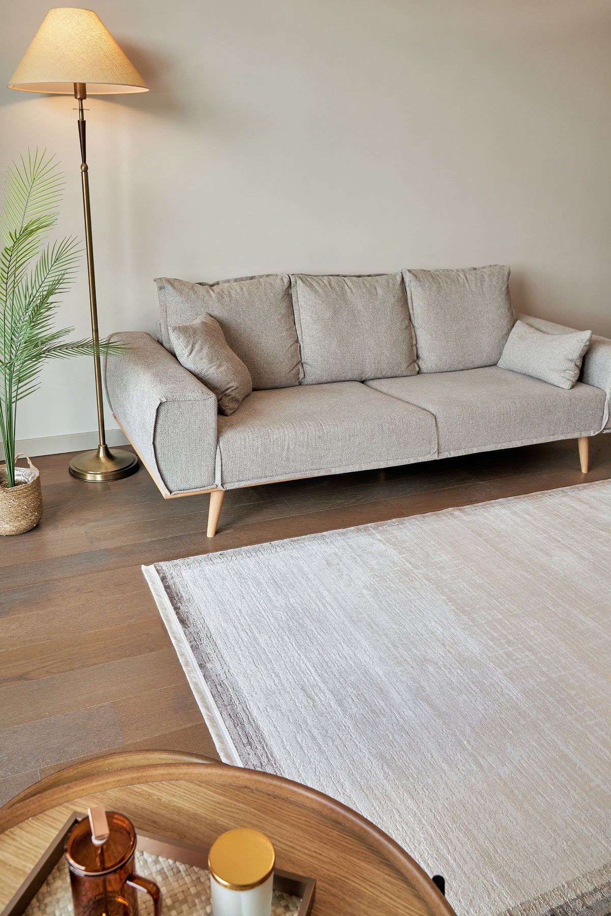 Mirelo Bej Kahverengi Bordurlu Minimalist Modern Makine Halısı