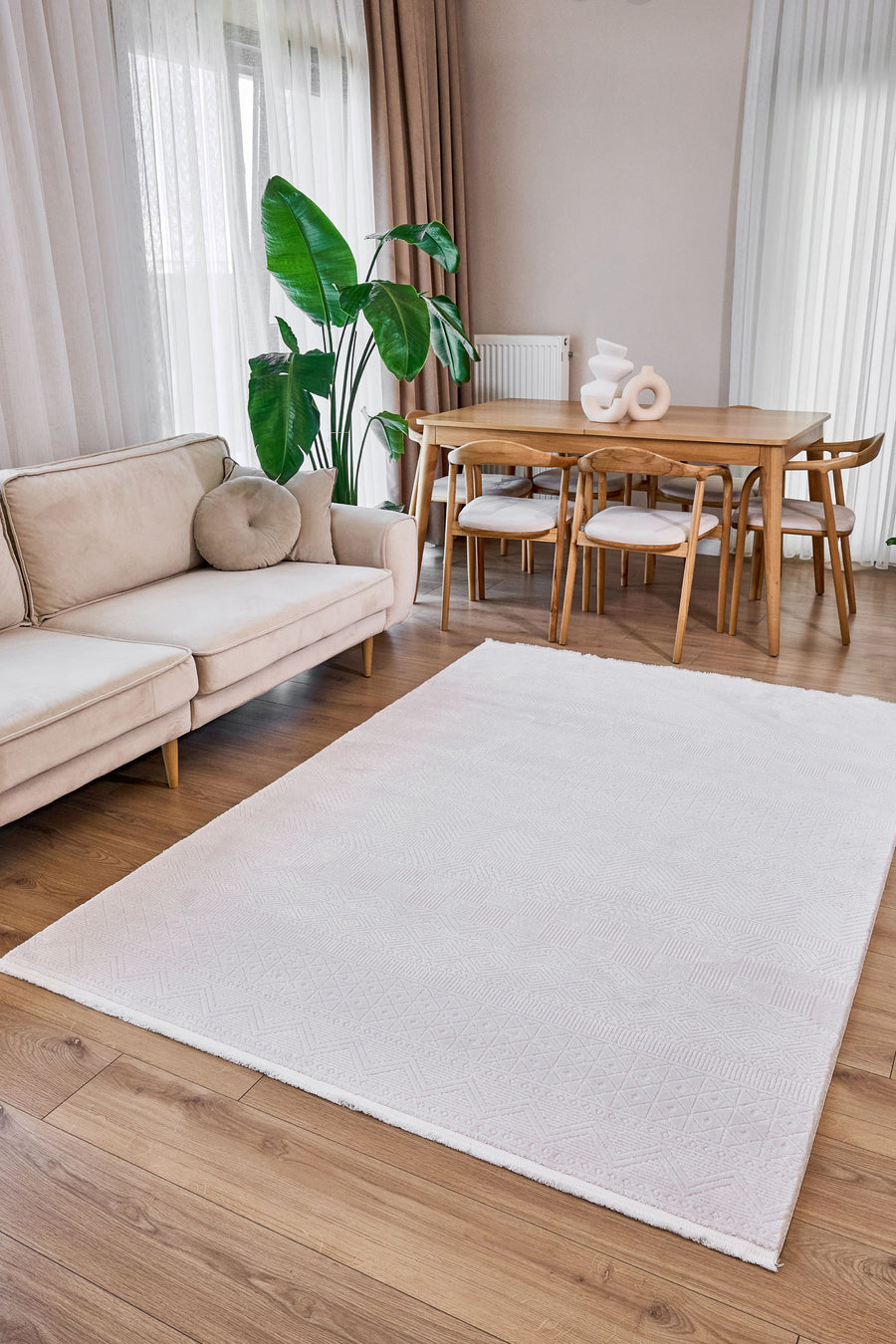 Selvin Ekru Kırmızı Geometrik Desenli Modern Makine Halısı