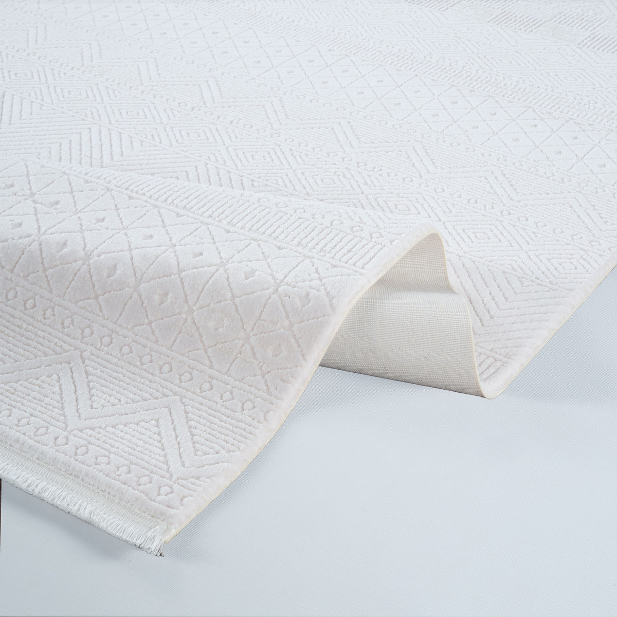 Selvin Ekru Kırmızı Geometrik Desenli Modern Makine Halısı