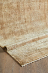 Kimra Beige Brown Classic Floral Pattern Machine-Made Rug