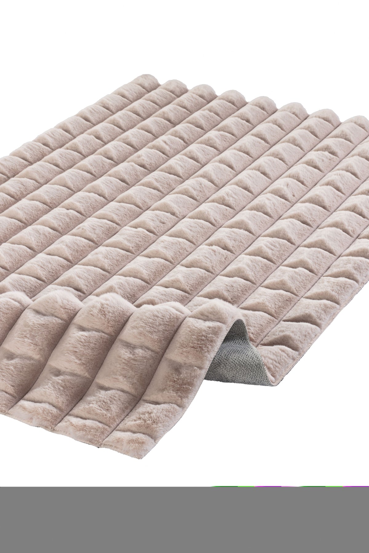 Pivra Pembe Beyaz Geometrik Desenli Modern Makine Halısı – detay görünümü