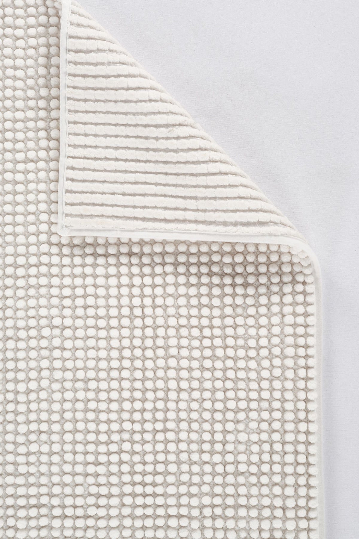 Redin White Red Modern Geometric Embossed Rug