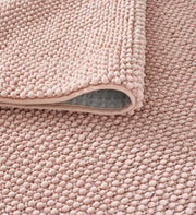 Veltin Pembe Gri Modern Düz Kabartmalı Dekoratif Halı