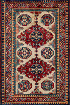 Krem Madalyon Modern Etnik Desenli Halı  | Makinada Yıkanabilir | Hav Toz Vermez | Leke Tutmayaz | Kaymaz Taban | Dijital Makine Baskı | Salon Yolluk Mutfak Halısı