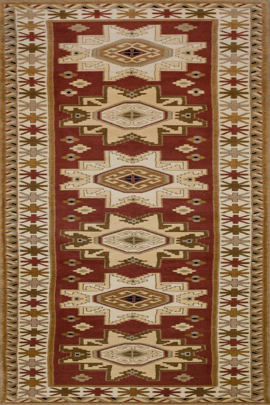 Roter Kelim mit beigem geometrischem Muster – im Wohnzimmer