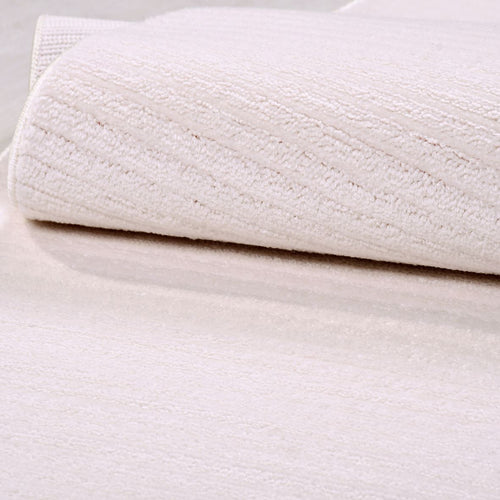 Krem Düz Akrilik Makine Halısı