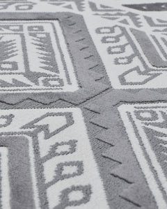 Shadow Gri Geometrik Polyester Makine Halısı