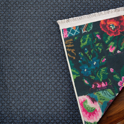 Siyah Çiçekli Modern Etnik Desenli Halı  | Makinada Yıkanabilir | Hav Toz Vermez | Leke Tutmayan | Kaymaz Taban | Dijital Makine Baskı | Salon Yolluk Mutfak Halısı