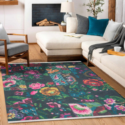 Siyah Çiçekli Modern Etnik Desenli Halı  | Makinada Yıkanabilir | Hav Toz Vermez | Leke Tutmayan | Kaymaz Taban | Dijital Makine Baskı | Salon Yolluk Mutfak Halısı