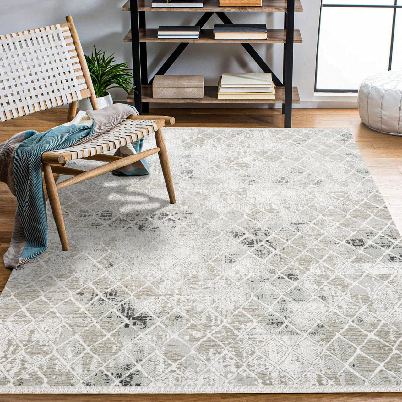 Beyaz Gri Geometrik Geometrik Desenli Halı - Yıkanabilir - Kaymaz Taban - Pati Dostu