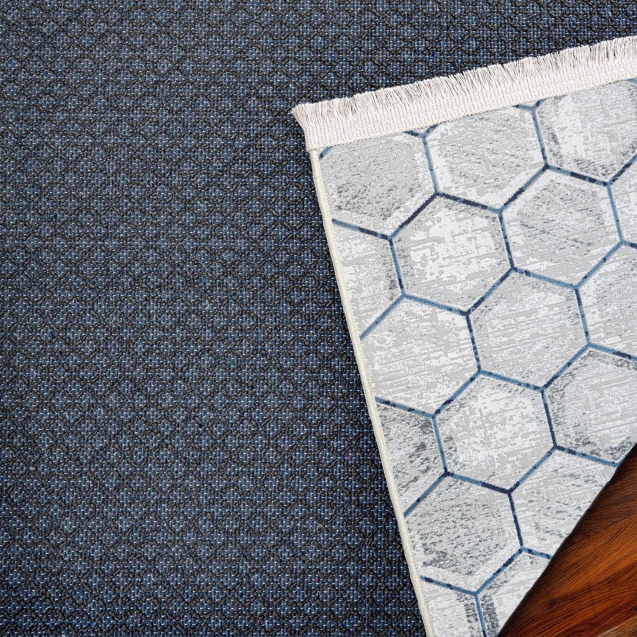 Beyaz Gri Geometrik Geometrik Desenli Halı - Yıkanabilir - Kaymaz Taban - Pati Dostu