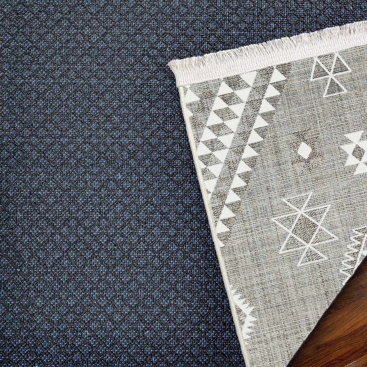 Beyaz Gri Etnik Geometrik Halı - Yıkanabilir - Kaymaz Taban - Pati Dostu