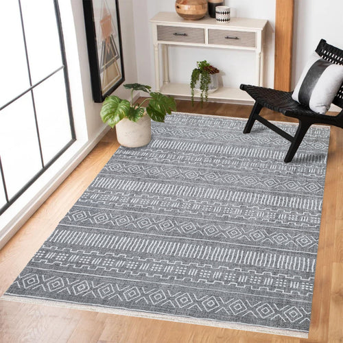 Gri Etnik Modern Etnik Desenli Halı  | Makinada Yıkanabilir | Hav Toz Vermez | Leke Tutmayan | Kaymaz Taban | Dijital Makine Baskı | Salon Yolluk Mutfak Halısı