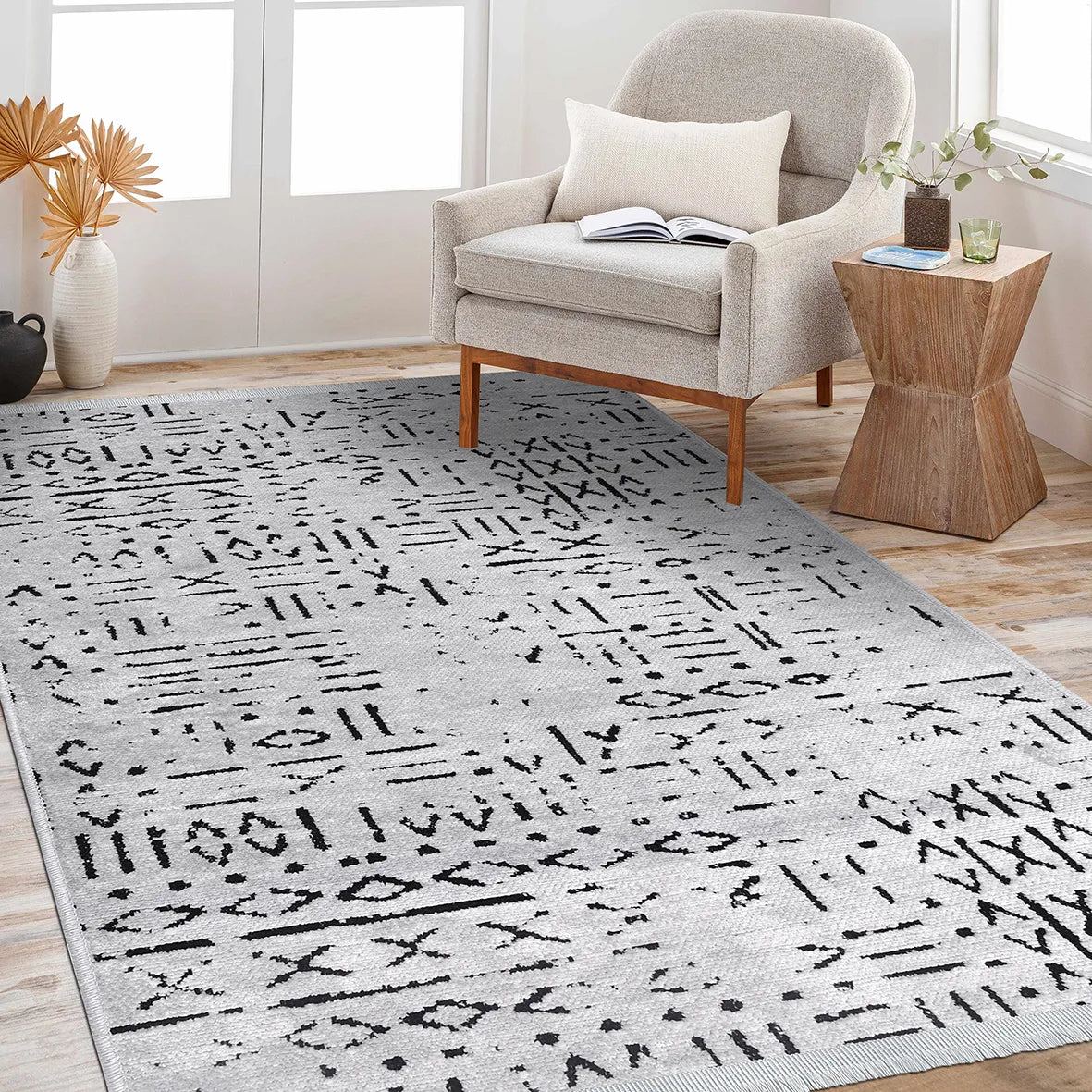 Kelaro Gri Siyah Geometrik Desenli Modern Makine Halısı