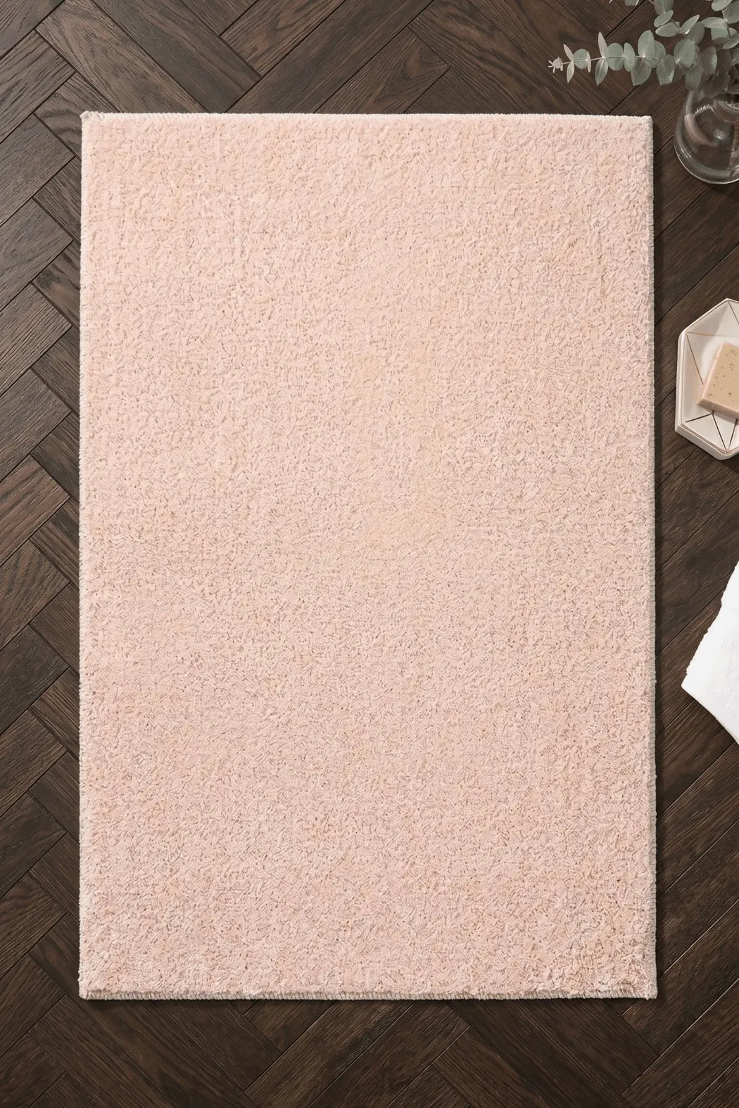 Renavi Pembe Düz Modern Shaggy Dokulu Polyester Halı – genel görünüm