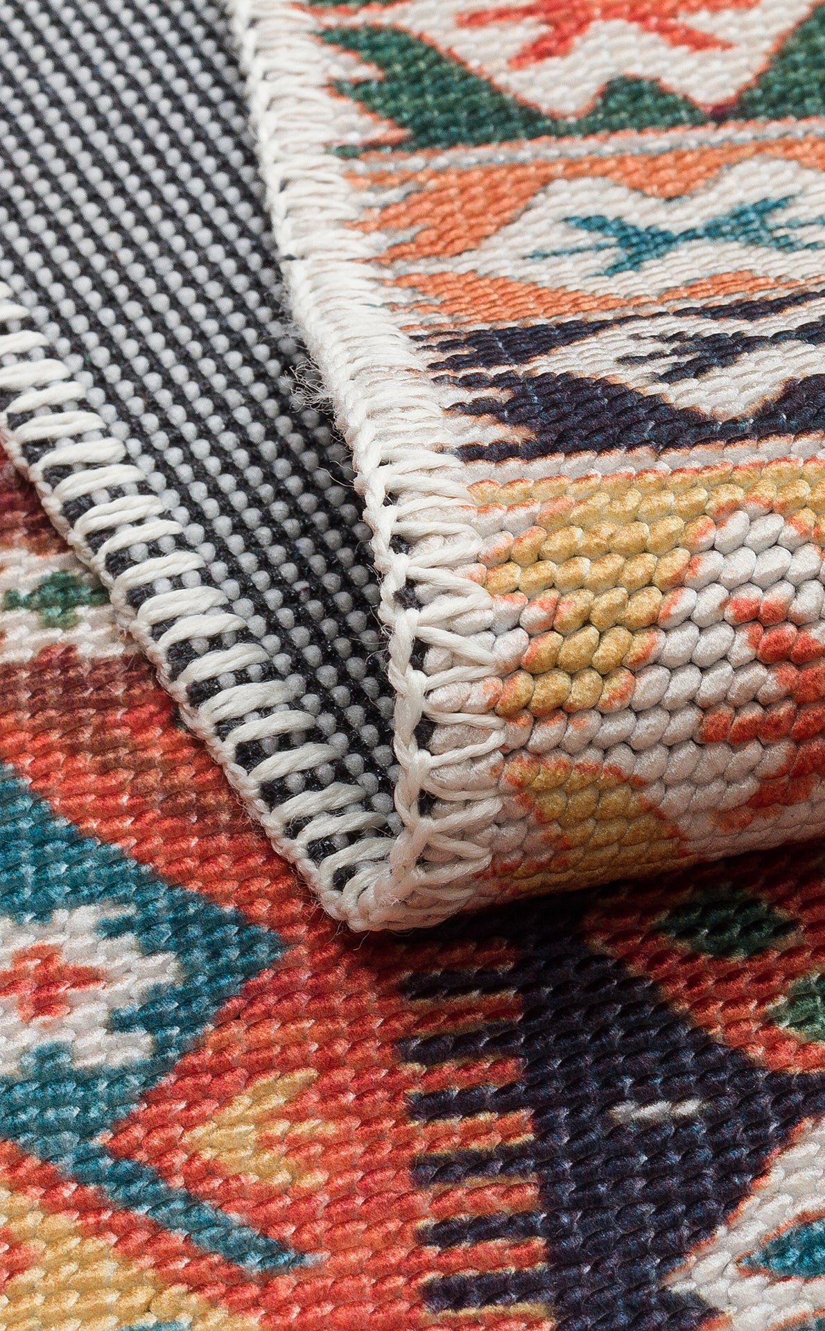 Pimbo Kırmızı Turuncu Etnik Kilim Motifli Halı