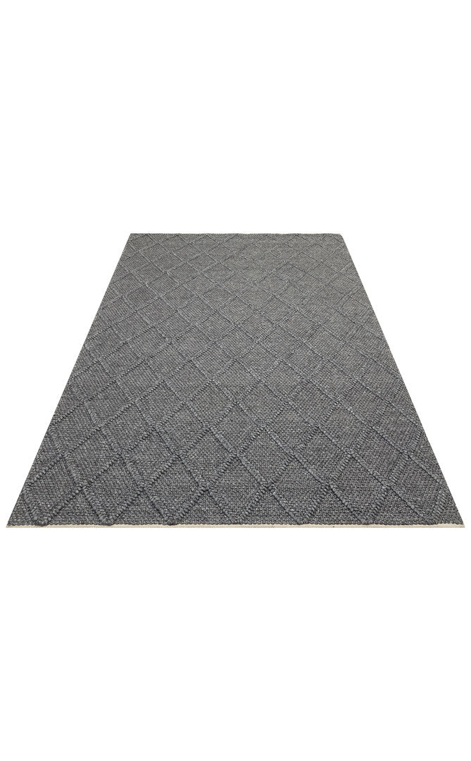 Kanaro Koyu Gri Geometrik Desenli Modern Örgü Halı – mekânda kullanım