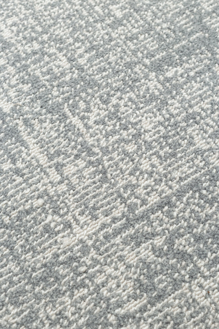 Komra Gri Beyaz Soyut Modern Polyester Makine Halısı – doku yakın çekim
