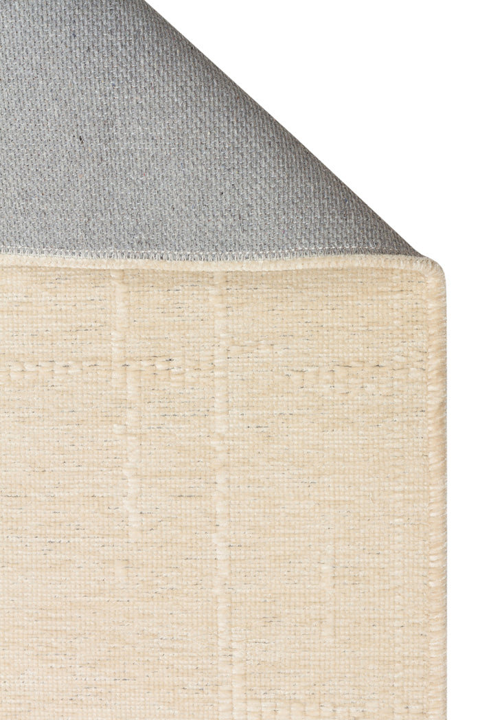 Varni Krem Zeminli İnce Kare İzli Sade Modern Kilim – genel görünüm
