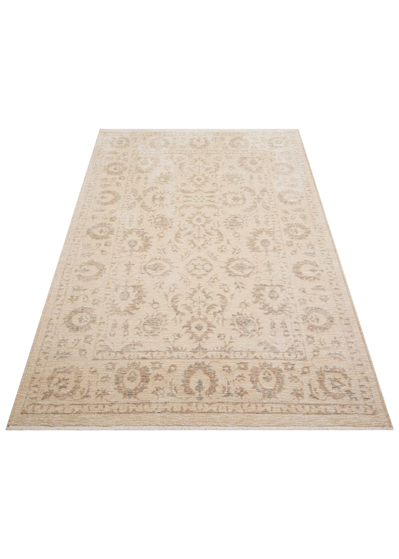 Varni Bej Gri Klasik Madalyon Desenli Dokuma Kilim – mekânda kullanım