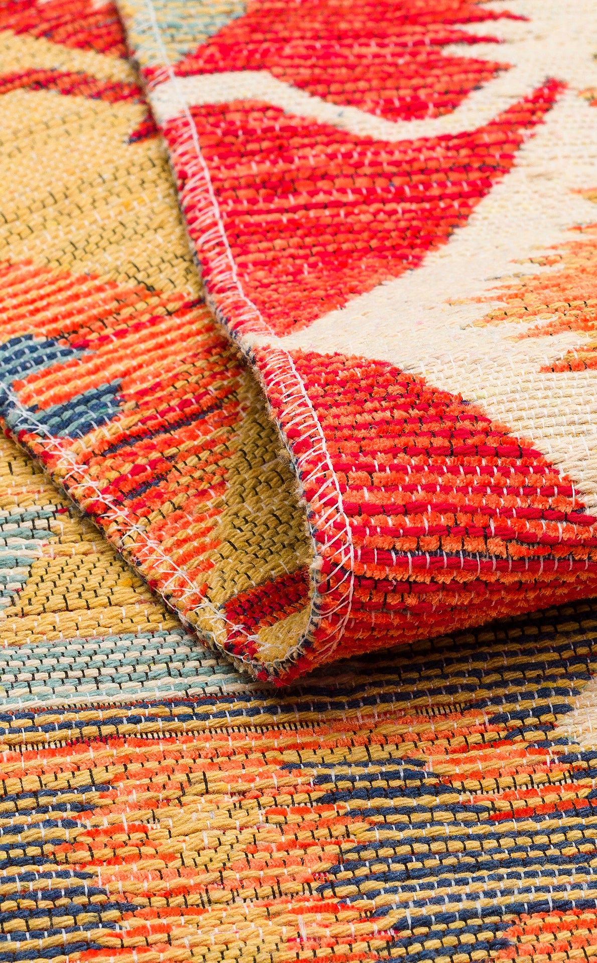 Lerva Kırmızı Etnik Çok Renkli Geometrik Kilim – arka yüz görünümü