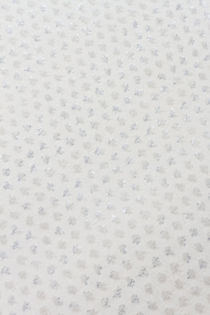 Zomri Beyaz Tek Renk Sade Yüzeyli Polyester Pamuk Halı – detay görünümü