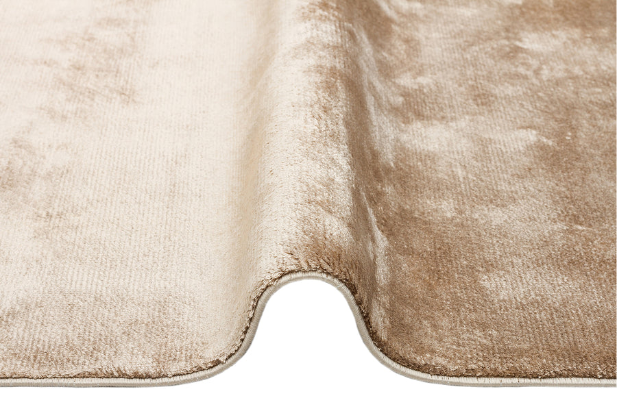 Kovili Koyu Vizon Düz Renkli Natürel Viskon Halı – genel görünüm