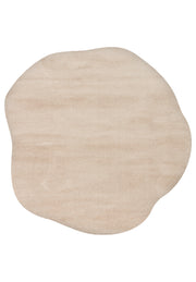Alfombra moderna suave Daelo beige, de color liso y forma orgánica