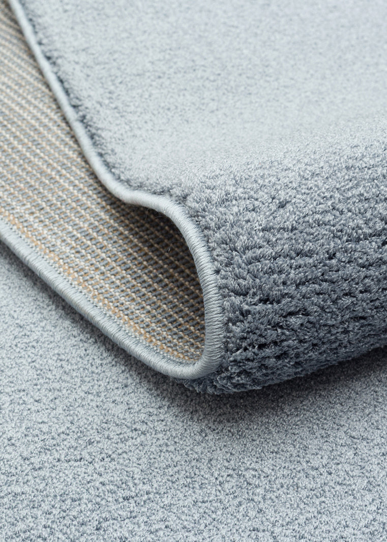 Daelo Gri Modern Yumuşak Dokulu Micro Polyester Halı – detay görünümü