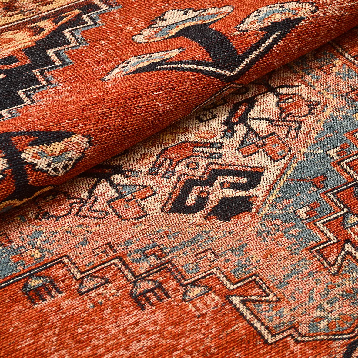 Torgin Etnik Stil Turuncu Lacivert Geometrik Kilim – detay görünümü