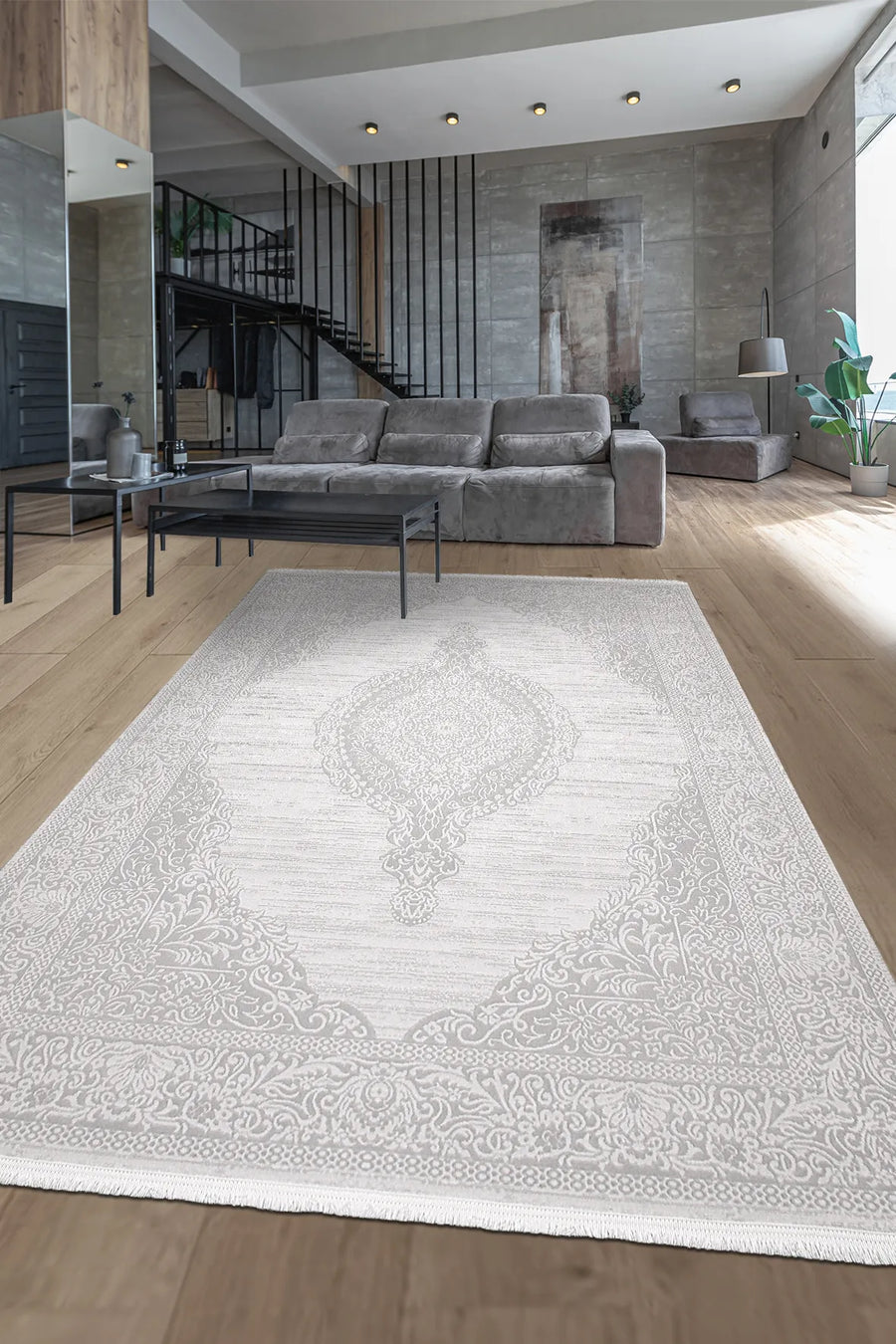Luvora Beyaz Gri Madalyon Desenli Klasik Salon Halısı