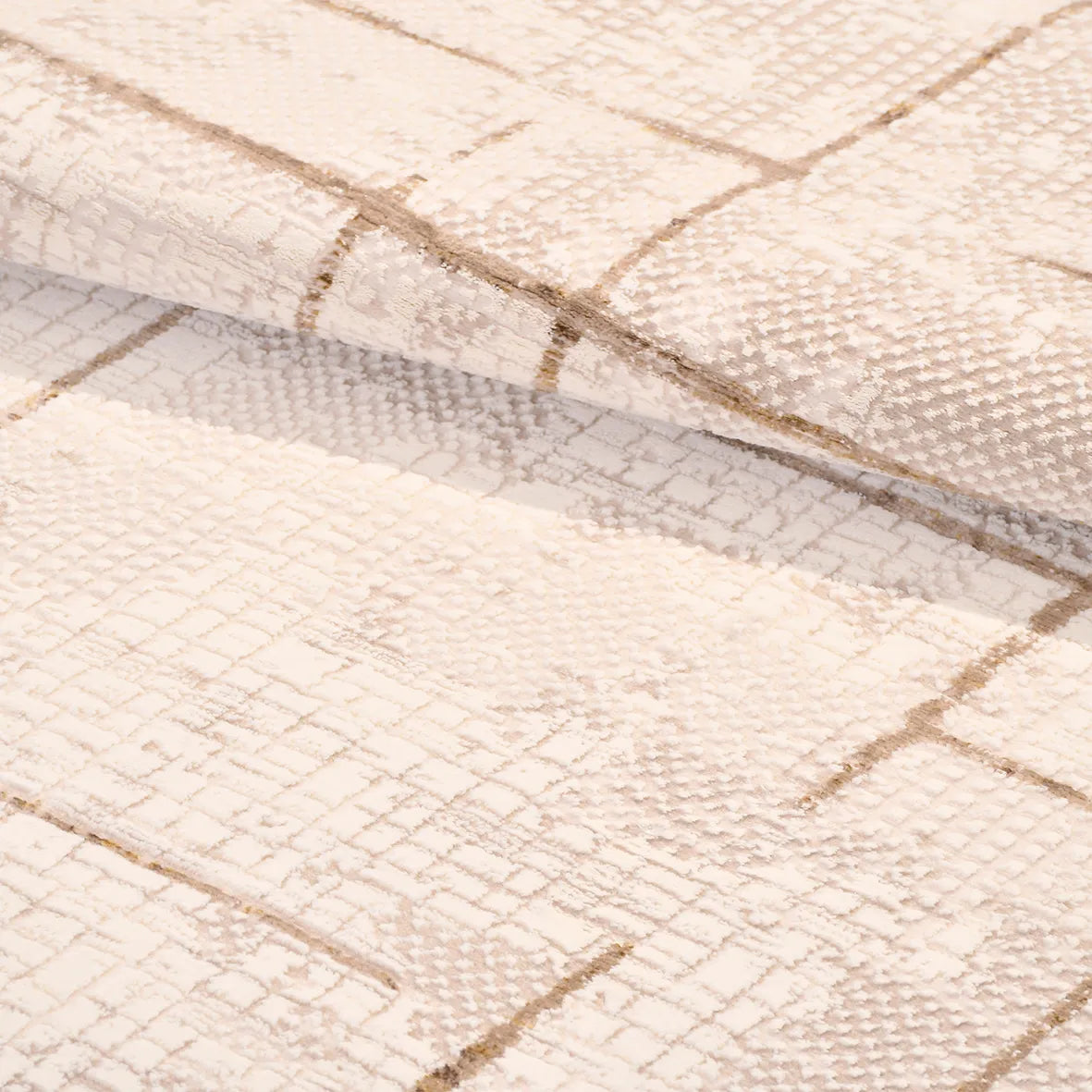 Maseli Krem Geometrik Desenli Modern Makine Halısı – detay görünümü