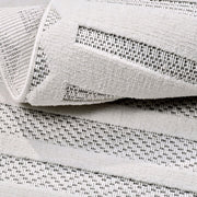 Krem Çizgili Polyester Makine Halısı