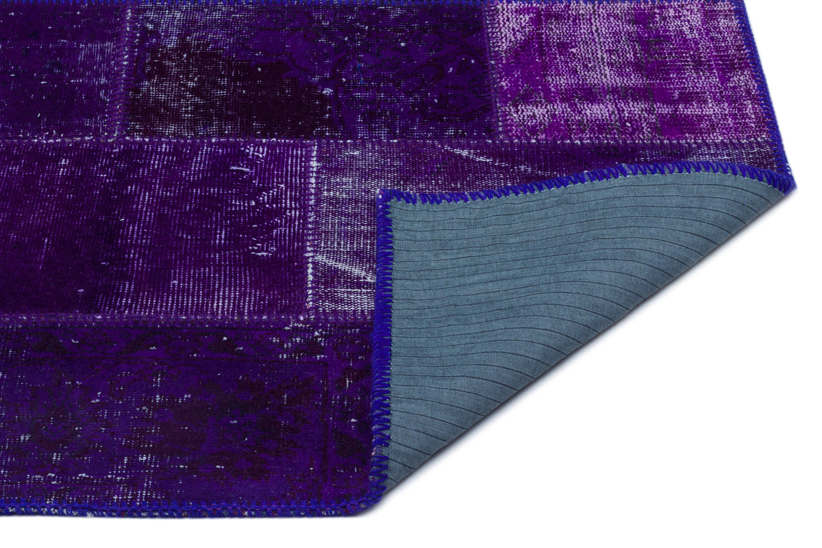 Kilva Mor ve Lacivert Patchwork Desenli El Dokuma Halı 80x150 cm – detay görünümü