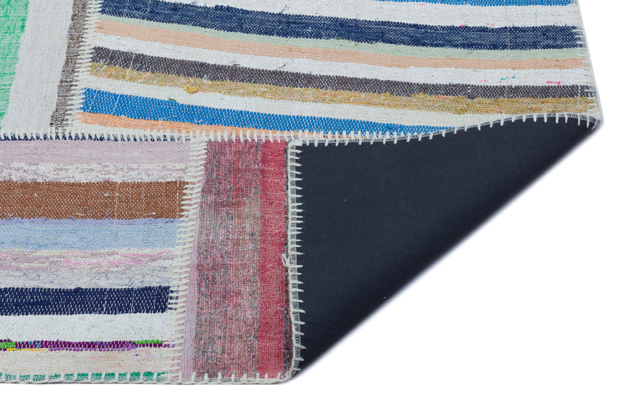 Kenove Çok Renkli ve Beyaz Çizgili El Dokuma Kilim 160x225 cm – detay görünümü