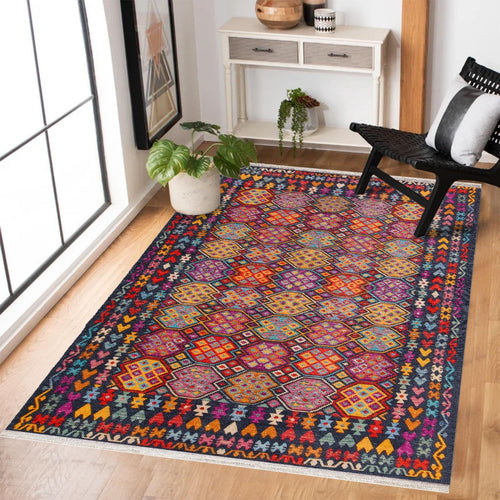 Koyu Mavi Etnik Modern Etnik Desenli Halı  | Makinada Yıkanabilir | Hav Toz Vermez | Leke Tutmayan | Kaymaz Taban | Dijital Makine Baskı | Salon Yolluk Mutfak Halısı