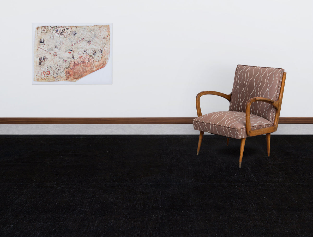 Navyel Siyah ve Lacivert Madalyon Desenli El Dokuma Halı 295x394 cm – detay görünümü