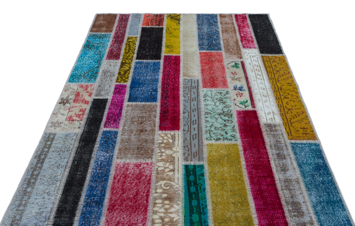 Kilva Çok Renkli ve Gri Patchwork Desenli El Dokuma Halı 155x231 cm – detay görünümü