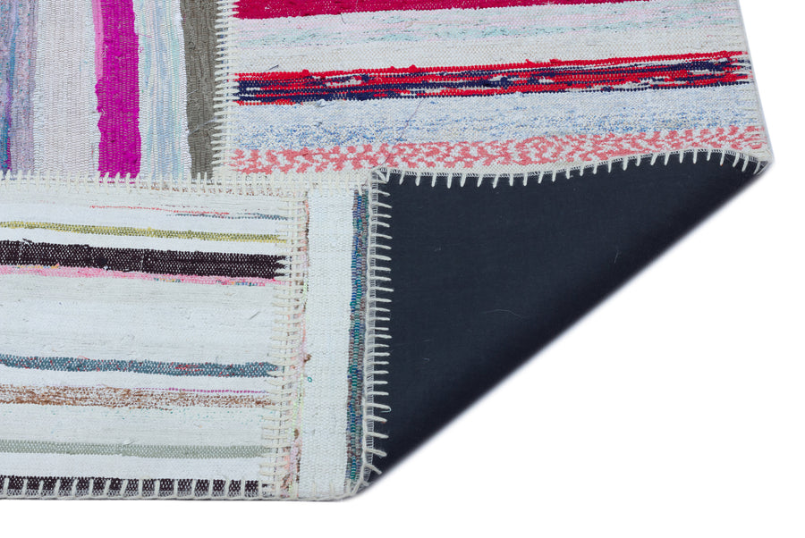 Kenove Çok Renkli ve Beyaz Çizgili El Dokuma Kilim 160x225 cm – detay görünümü
