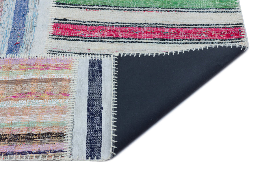 Kenove Çok Renkli ve Beyaz Çizgili El Dokuma Kilim 160x226 cm – detay görünümü