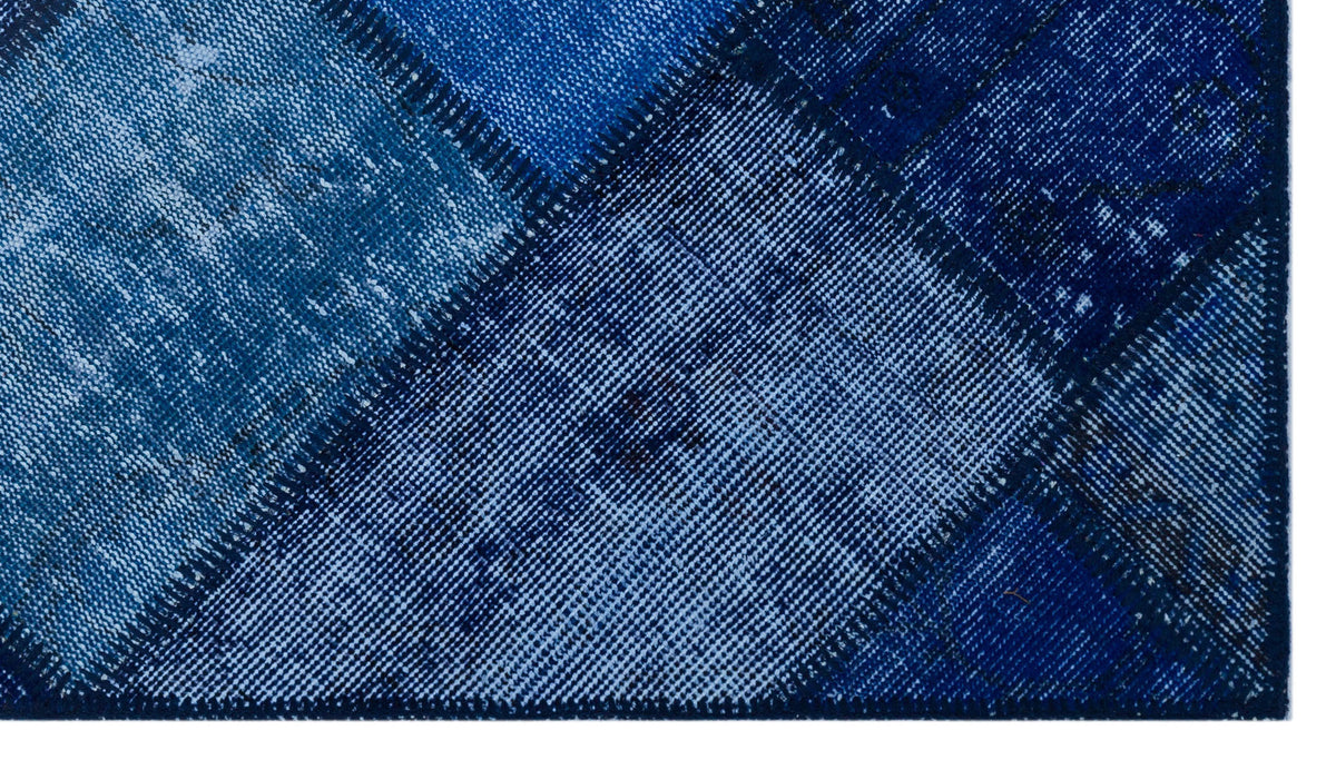 Kilva Mavi ve Lacivert Patchwork Desenli El Dokuma Halı 80x150 cm – detay görünümü