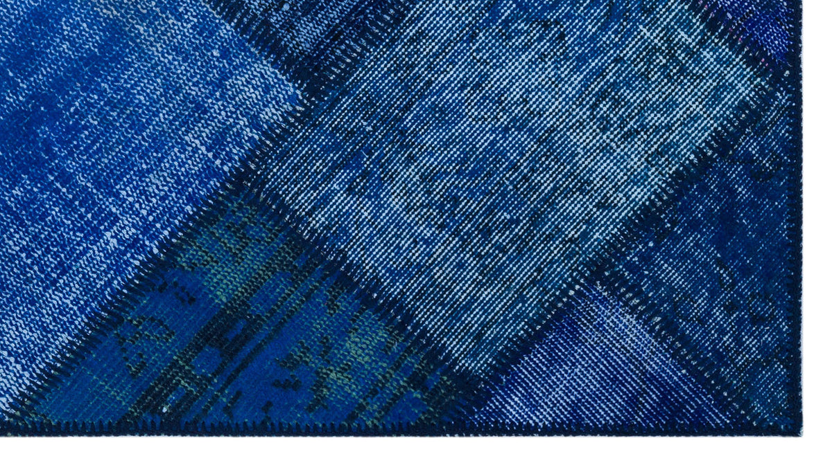 Kilva Mavi ve Lacivert Patchwork Desenli El Dokuma Halı 80x150 cm – detay görünümü