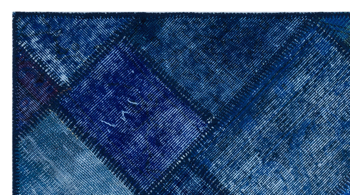 Kilva Mavi ve Lacivert Patchwork Desenli El Dokuma Halı 80x150 cm – detay görünümü