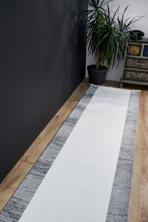 Halınet Norman Gri Çerçeveli Akrilik Makine Halısı