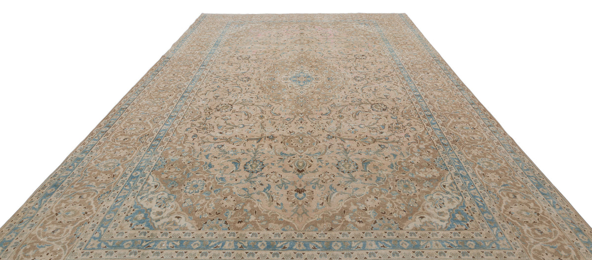 Navyel Bej ve Mavi Madalyon Desenli El Dokuma Halı 290x382 cm – detay görünümü