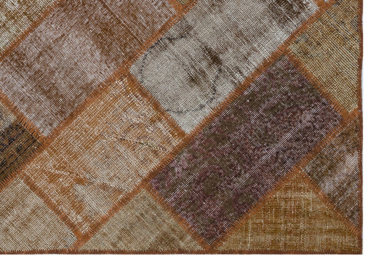 Kilva Kahverengi ve Bej Patchwork Desenli El Dokuma Halı 160x230 cm – detay görünümü