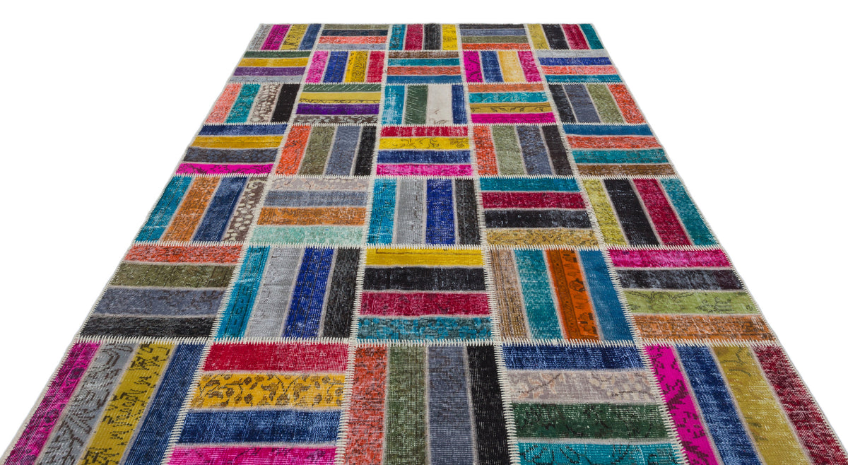 Kilva Çok Renkli ve Beyaz Patchwork Desenli El Dokuma Halı 200x280 cm – detay görünümü