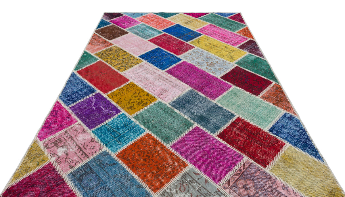 Kilva Çok Renkli ve Beyaz Patchwork Desenli El Dokuma Halı 190x280 cm – detay görünümü